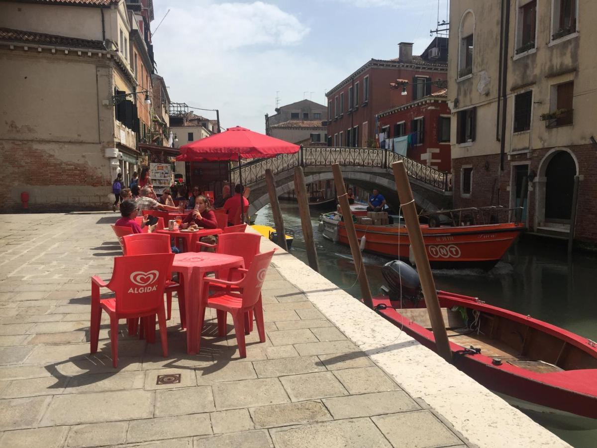 Mori 1 Con Bella Vista Nuovo Appartamento Venice Luaran gambar