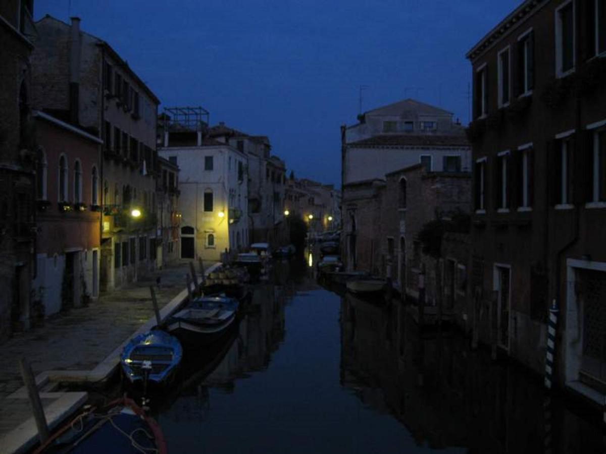 Mori 1 Con Bella Vista Nuovo Appartamento Venice Luaran gambar